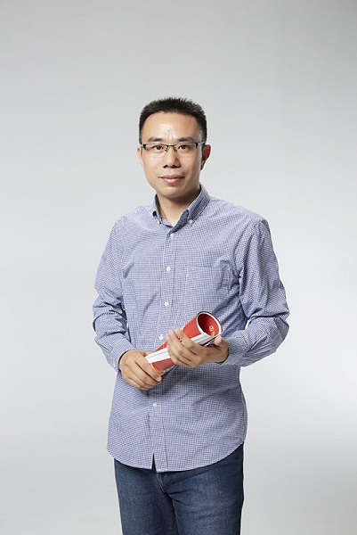 職場白領(lǐng)學(xué)會這5招拍攝姿勢，拍出有氣質(zhì)的職業(yè)照，簡單易學(xué)